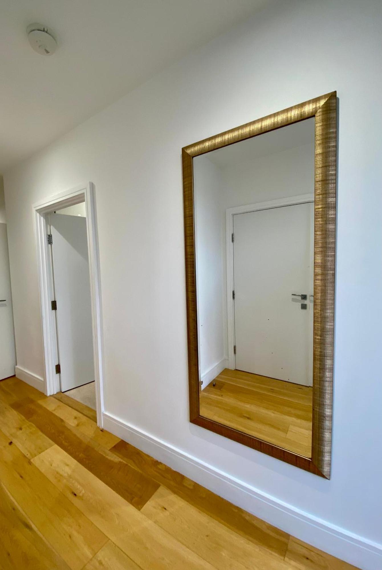 Spacious 2 Bedroom Penthouse Retreat Лондон Экстерьер фото